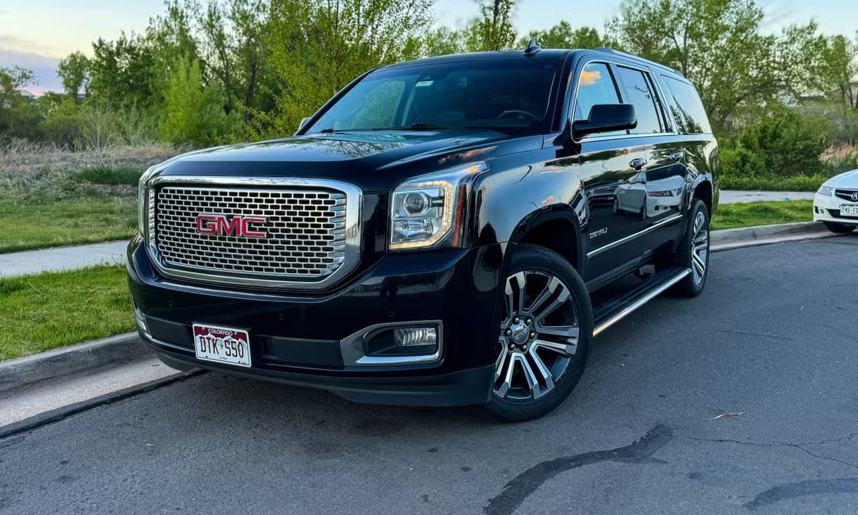 GMC YUKON XL - Photo 12