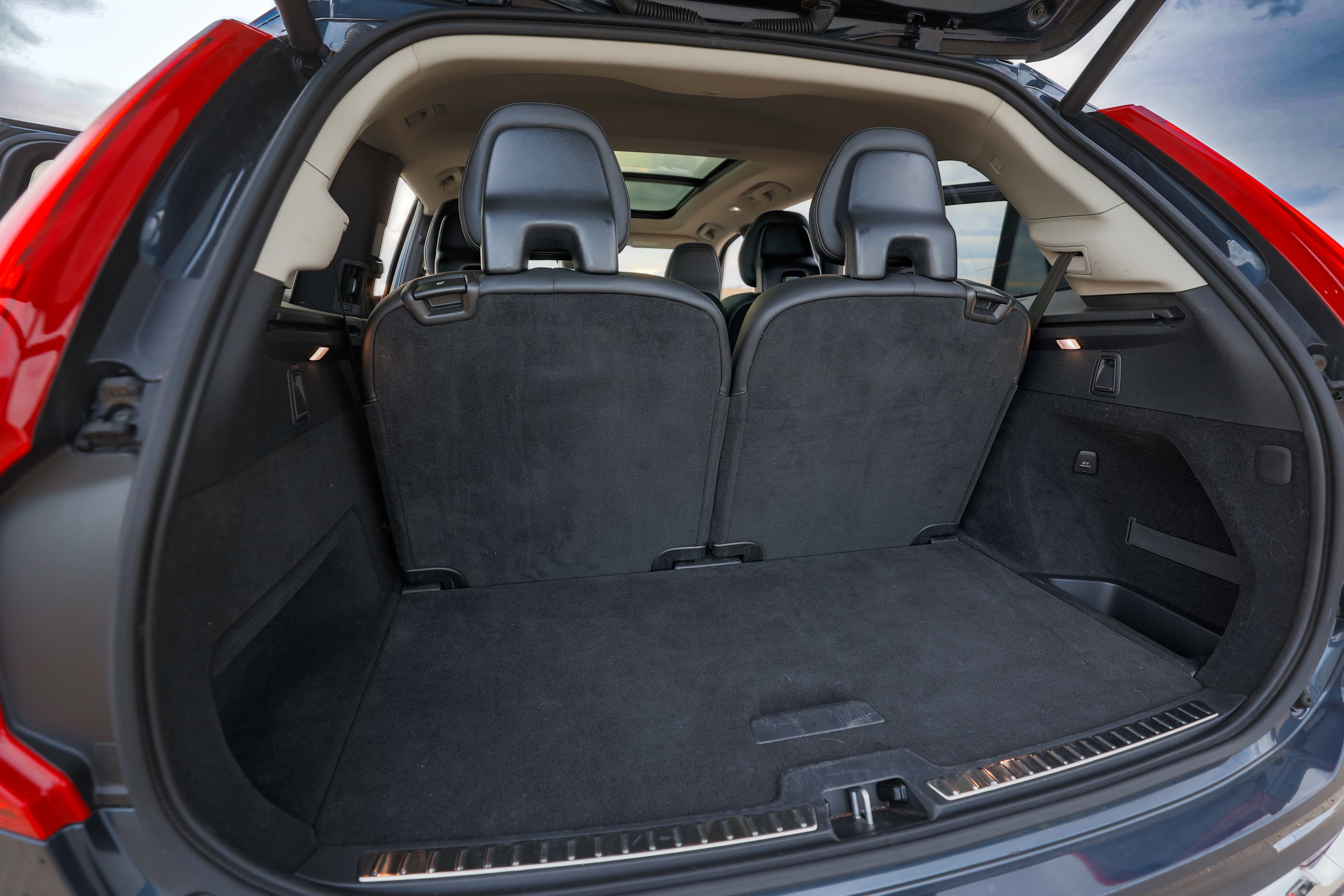 VOLVO XC-90 - Photo 13